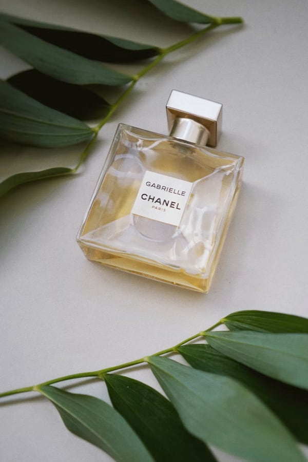 Gabrielle perfume desktop image